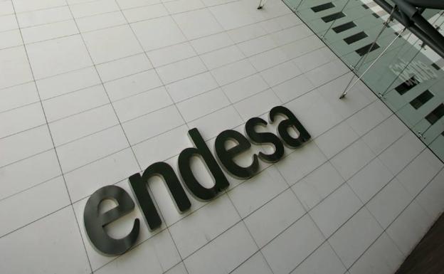 El beneficio de Endesa cae un 85% por el ajuste en el valor de sus centrales de carbón