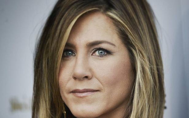 Aniston reniega de la cirugía