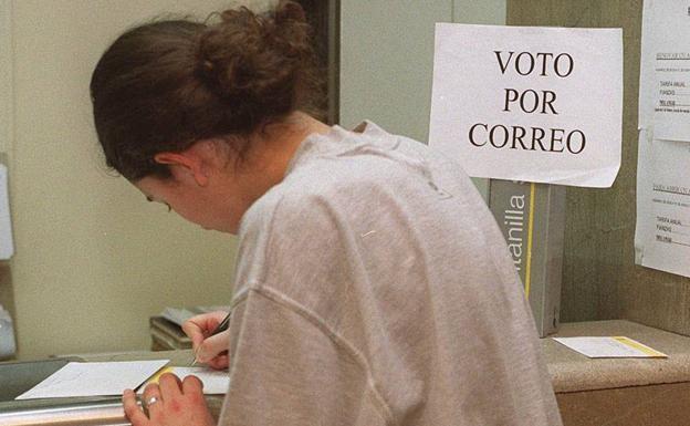 Más de 9.000 burgaleses ya han emitido su voto por correo