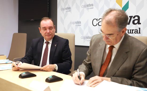 FAE y Cajaviva renuevan un convenio con una línea de financiación para pymes y autónomos de 300 millones de euros