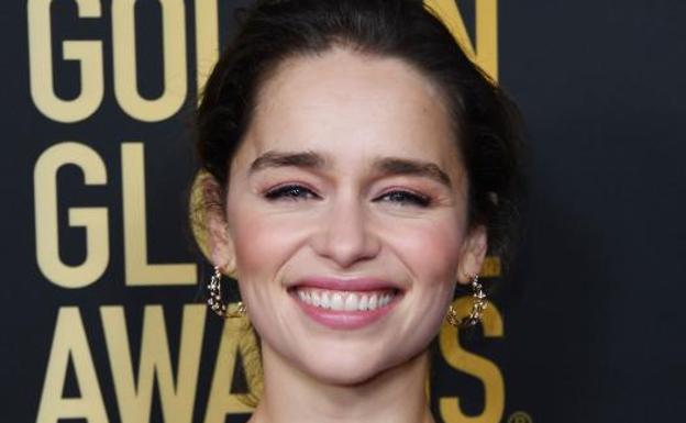 Emilia Clarke revela presiones para rodar desnudos tras 'Juego de Tronos'