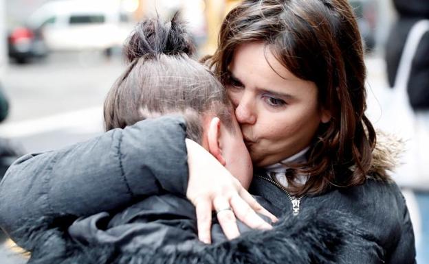 La familia de la niña asesinada presuntamente por su madre en Bilbao espera la prisión permanente