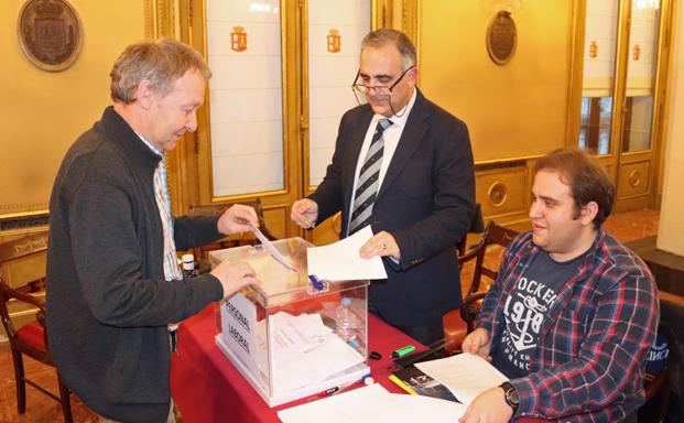 UGT y SOI empatan con siete representantes en el comité de empresa de la Diputación