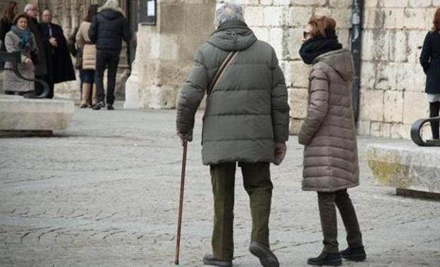 La población burgalesa de más de 65 años crece un 4% en 10 años