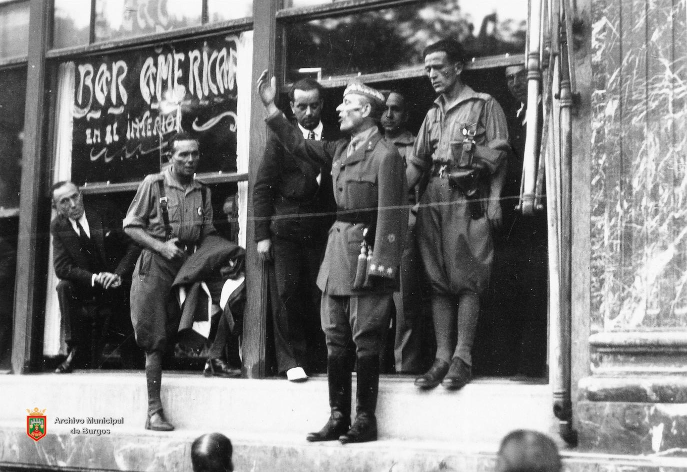 El Ayuntamiento adquiere 6.500 fotografías del fondo de González Manero tomadas entre 1925 y 1955