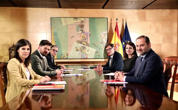 PSOE y ERC afinan un acuerdo «inminente» para que Sánchez sea investido el 5 de enero