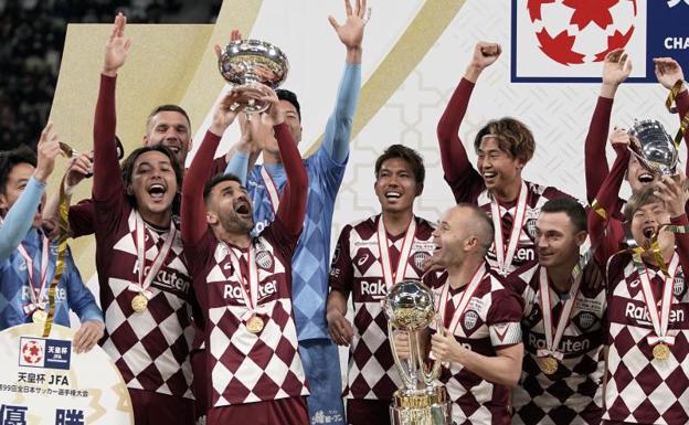 David Villa se retira conquistando la Copa del Emperador de Japón con el Vissel Kobe