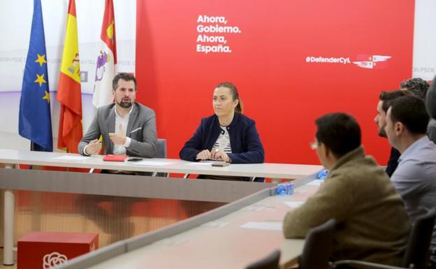 Tudanca invita a Mañueco e Igea a «ponerse a trabajar» y aprovechar las políticas que pondrá en marcha Sánchez