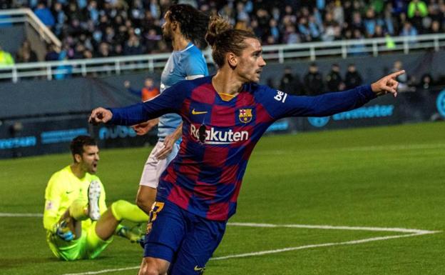 Griezmann reclama el '9'