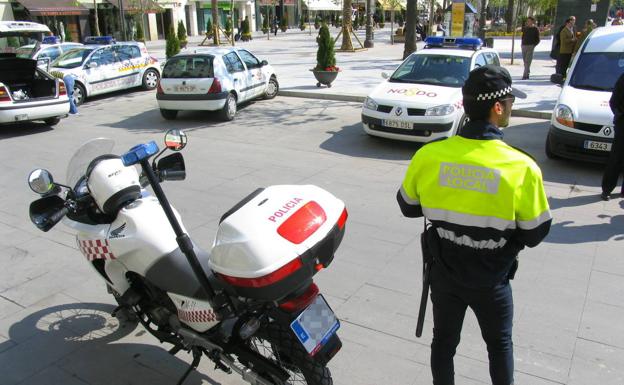 Un condenado por violación abusa de una mujer en Sevilla tras secuestrarla en su casa