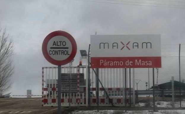 Maxam plantea un ERE que podría afectar a varios trabajadores de la planta del Páramo de Masa