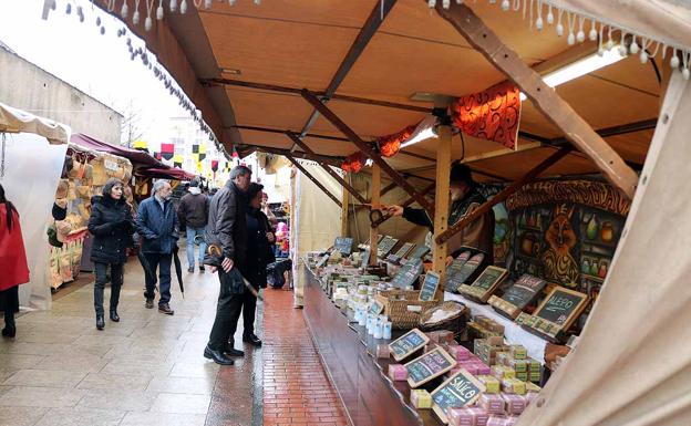 Sin máquinas del tiempo, Gamonal viaja al pasado