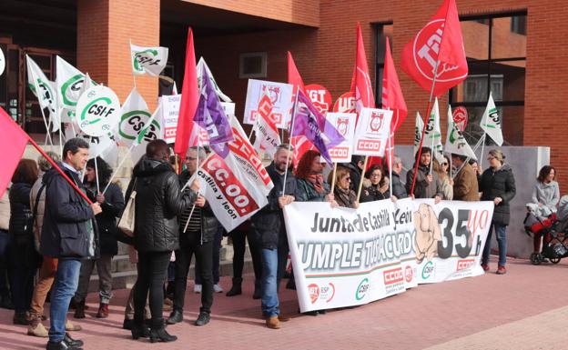 Los funcionarios vuelven a las calles para exigir la jornada de 35 horas