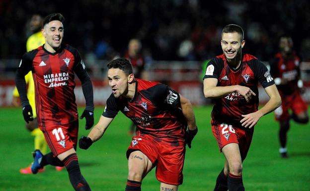 El Mirandés viaja a San Sebastián para hacer historia en la Copa