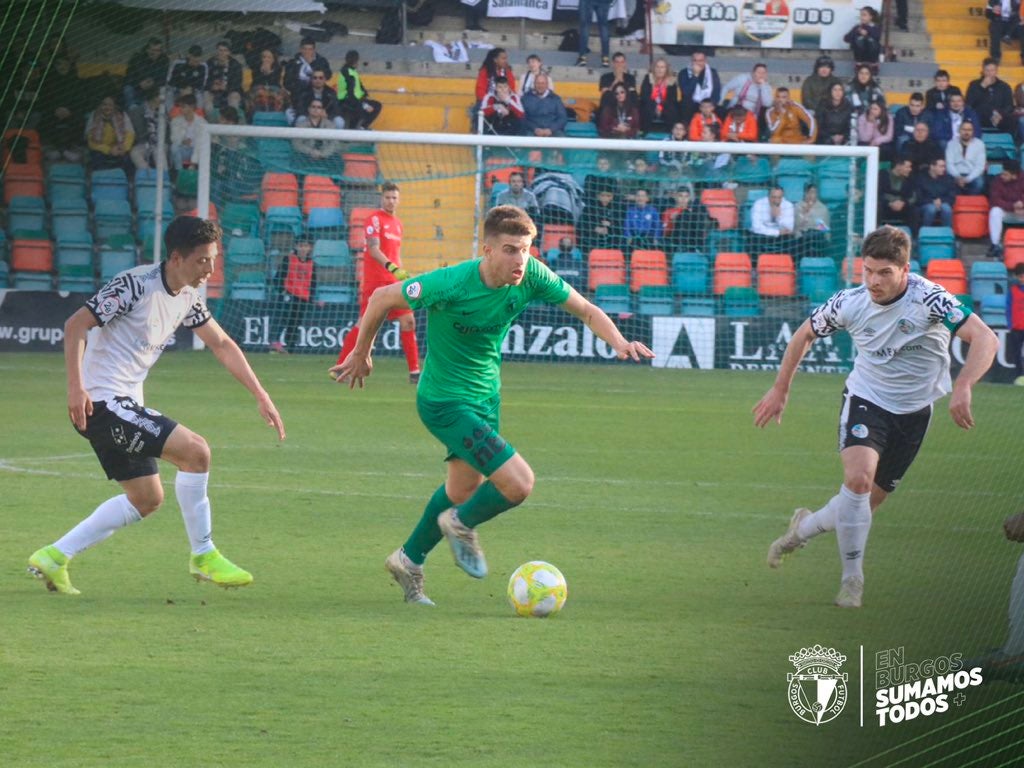 El Burgos CF se hace enorme en Salamanca