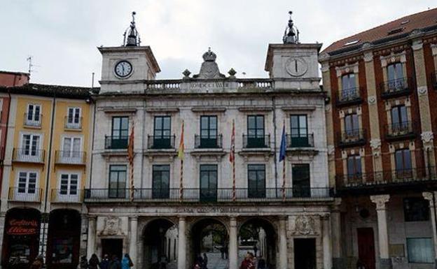 El Pleno del Ayuntamiento de Burgos aprueba el reglamento de organización y funcionamiento de los distritos