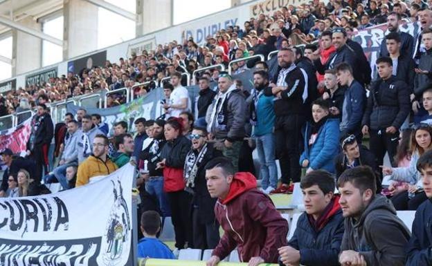 El Burgos CF pagará a sus aficionados el desplazamiento a Pamplona en autobús, este sábado