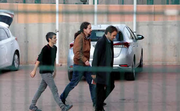 Iglesias no descarta ver a Junqueras en la cárcel