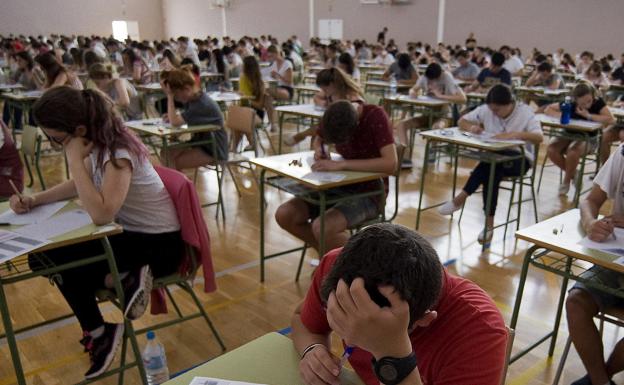 Educación propondrá que la EBAU se celebre en la primera quincena de julio