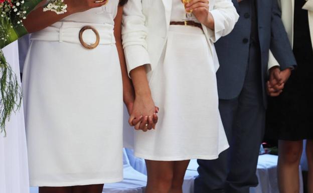 139 de 225 parejas burgalesas escogieron el Salón de Plenos del Ayuntamiento para celebrar su matrimonio civil