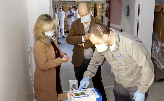 Llegan a Castilla y León los primeros 35 respiradores de UCI adquiridos por la Junta en Estados Unidos