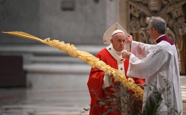 El Papa pide aprovechar la pandemia para no perderse «en cosas insignificantes»