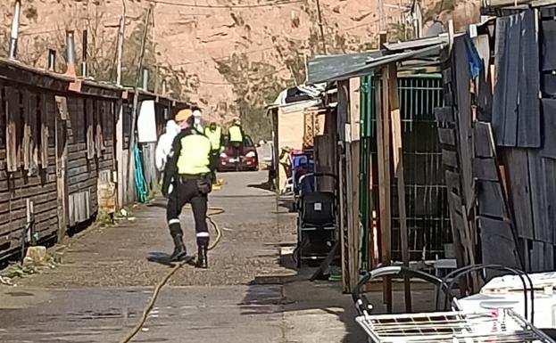 La UME desinfecta el poblado de El Encuentro y varias residencias en Burgos