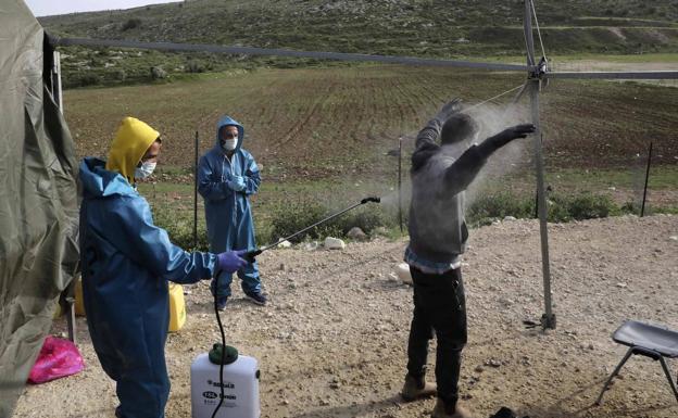 Israel prohíbe los viajes durante la Pascua judía e impone el toque de queda por el coronavirus