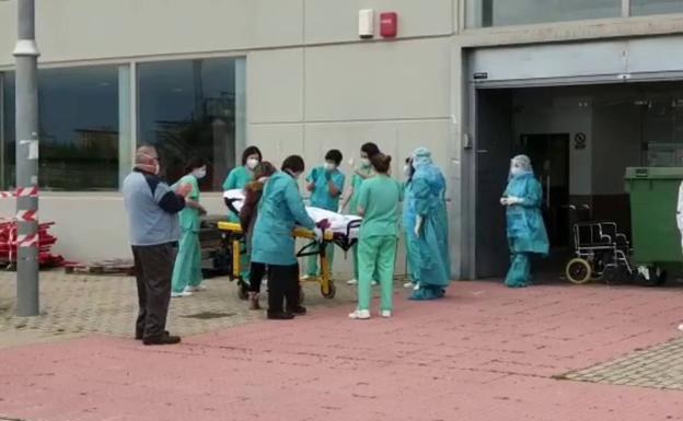 El aumento de fallecidos en la pandemia triplica en Castilla y León la media de España