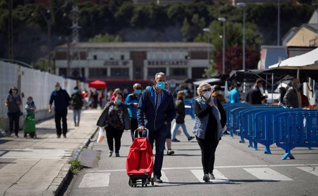 Sanidad reforzará el uso obligatorio de mascarillas en espacios públicos