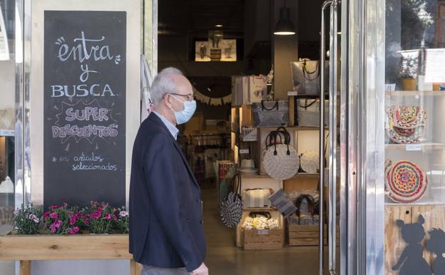 La carrera por avanzar en la desescalada agrava el conflicto político en Castilla y León