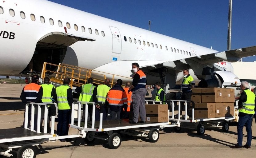 Llega a Ciudad Real el primer vuelo del corredor aéreo sanitario entre China y España  