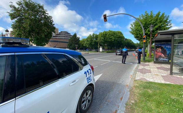 Una ciclista sufre una caída y da positivo casi cuadruplicando la tasa de alcohol permitida