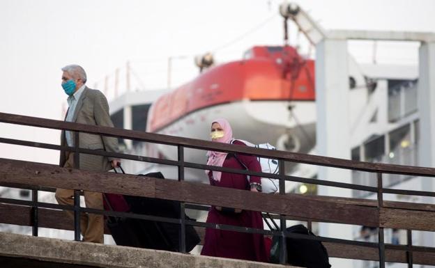 El cierre de fronteras deja aún más desamparados a los migrantes