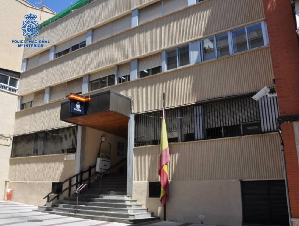 Dos detenidos por secuestrar a un «okupa» y obligarle a vender droga