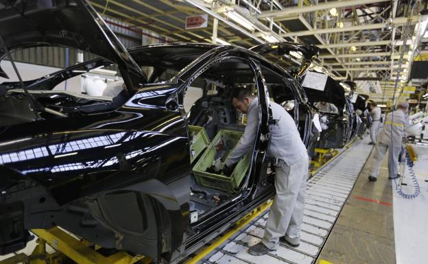 Ocho comunidades piden al Gobierno «una estrategia común» para el futuro de la automoción