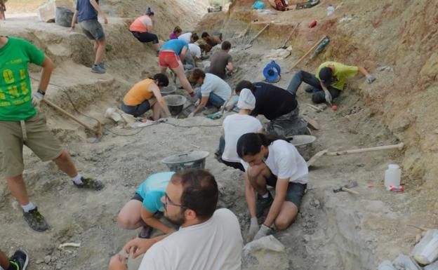 La pandemia no frena las excavaciones de la Sierra de la Demanda este verano pero se adaptarán con un grupo reducido de participantes