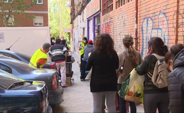 La pandemia puede llevar a la pobreza a 700.000 personas en España, según Oxfam