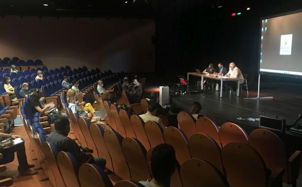 El Ayuntamiento celebra en Gamonal el tercer Pleno del Consejo Social de la ciudad de Burgos