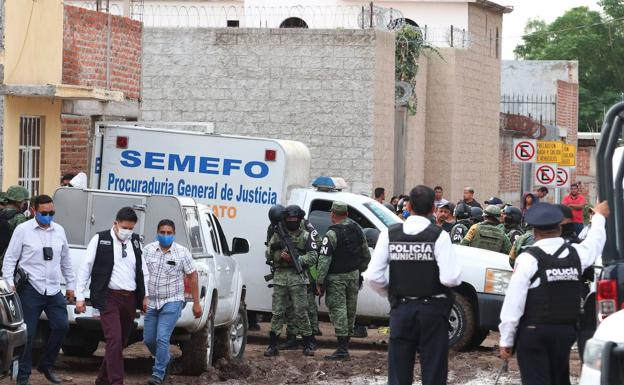 Asesinan al menos a 26 personas en México