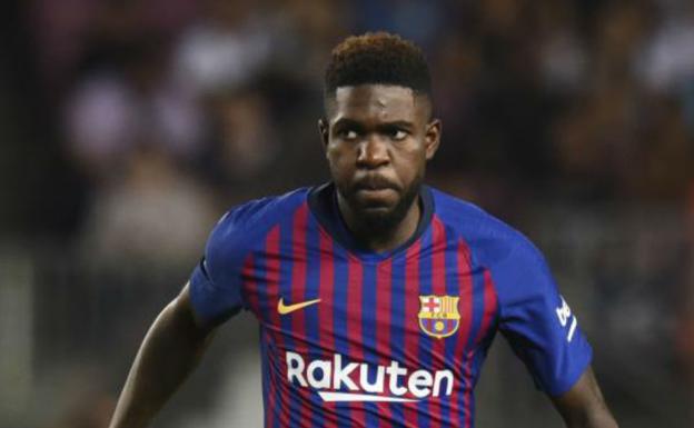 Umtiti recae de sus problemas en la rodilla