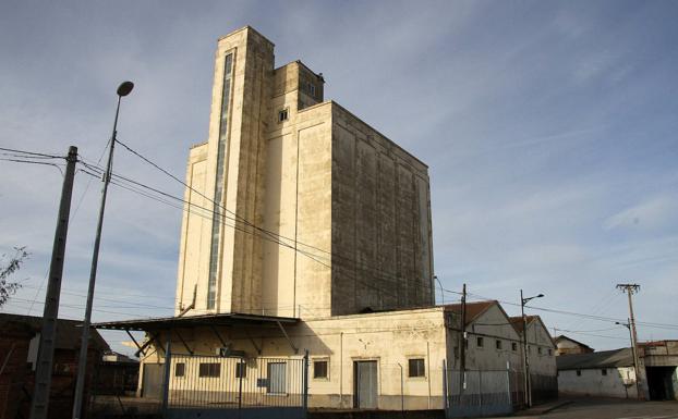 El FEGA insiste en buscar salida para sus silos en Castilla y León y pide 6,5 millones por una veintena de ellos