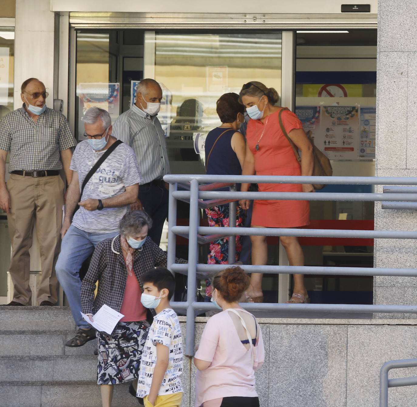 Un fallecido y dos nuevos contagios en 24 horas aumentan la incidencia de la covid en Castilla y León