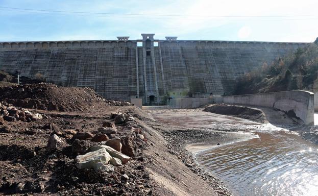 El llenado definitivo de la presa de Castrovido podría llegar en 2021, 17 años después del comienzo de las obras