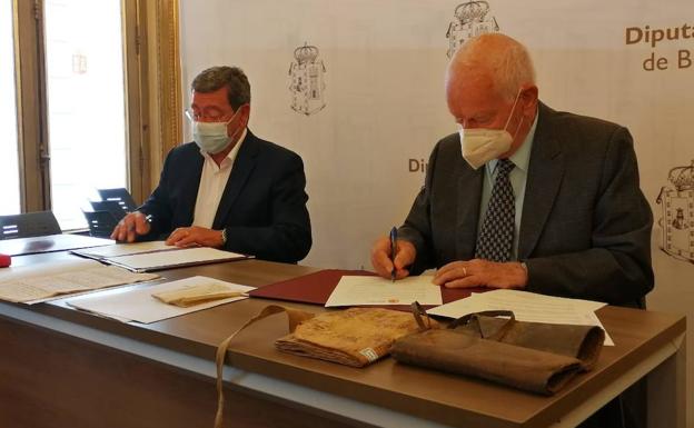 La Diputación de Burgos incorpora a su archivo el fondo documental de la Familia Gil de la Cuesta