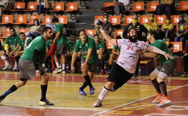 La Federación de Balonmano y la Liga Asobal vuelven a lanzarse los trastos por el inicio de Liga