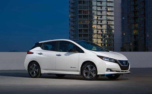 Nissan celebra la fabricación del Leaf número 500.000