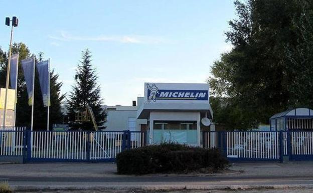 Michelín mejora sus perspectivas y se abre a posibles contrataciones en Aranda en el último trimestre