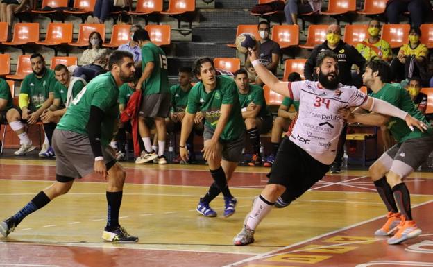 El Villa de Aranda visita a Ademar León marcado por bajas de Kilian y Banduka