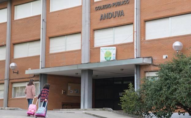 La primera clase confinada de Miranda vuelve a la rutina tras 14 días sin haber realizado PCR a los alumnos